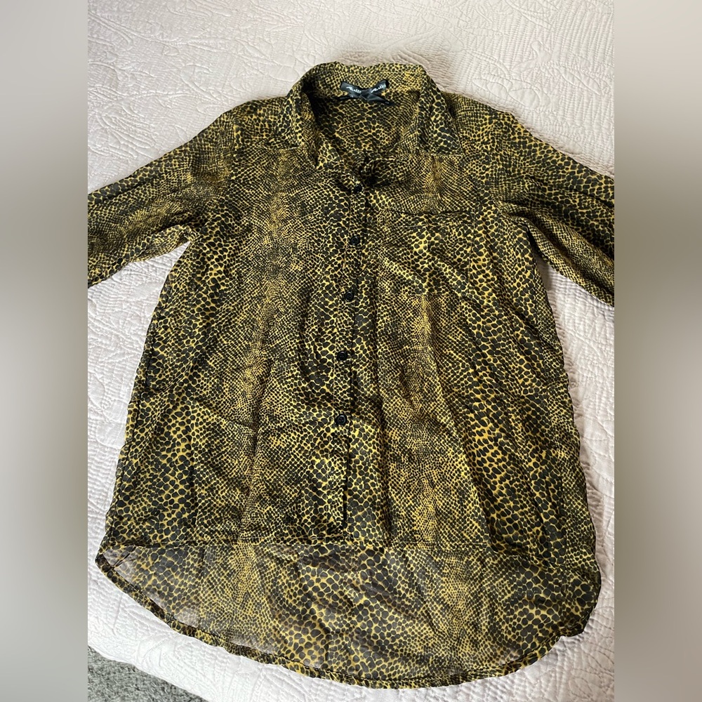 Ali & Kris Olive and Black Reptile-Print Button Shirt